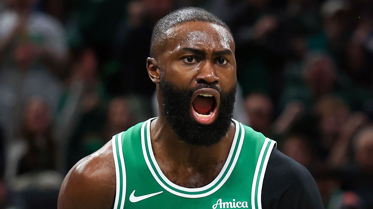 Jaylen Brown viraliza em luta de boxe na Nigéria durante offseason