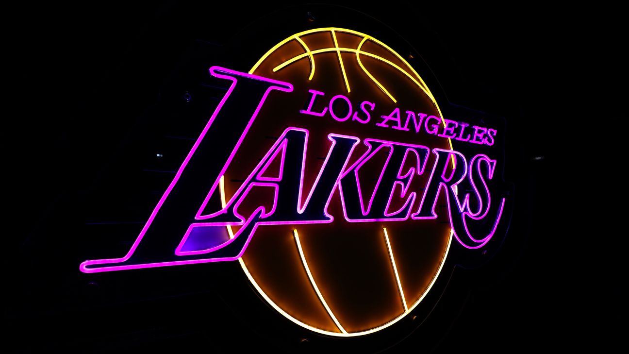 Lakers vendido por R$ 62 bilhões para empresários dos EUA