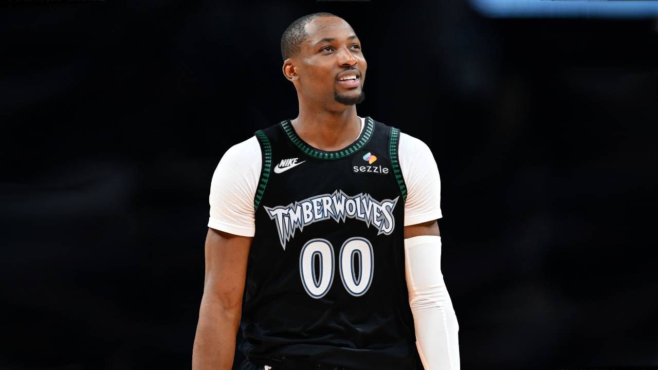 Jonathan Kuminga fecha acordo com o Minnesota Timberwolves