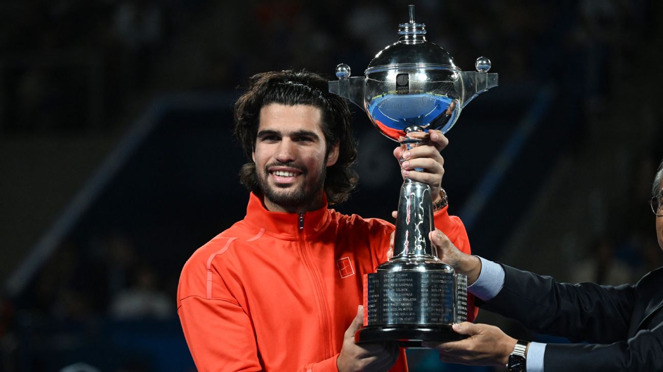 Alcaraz conquista ATP de Tóquio e faz história no tênis